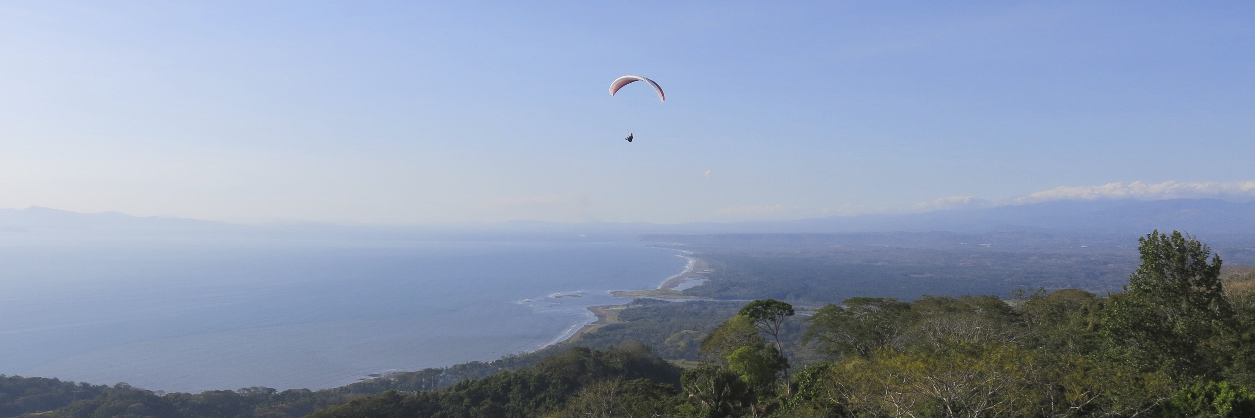 Flying in Costa Rica with Paracrane.com